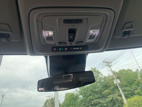 Used 2024 Chevrolet Silverado 1500 LT Trail Boss w/ Convenience Package II image 21