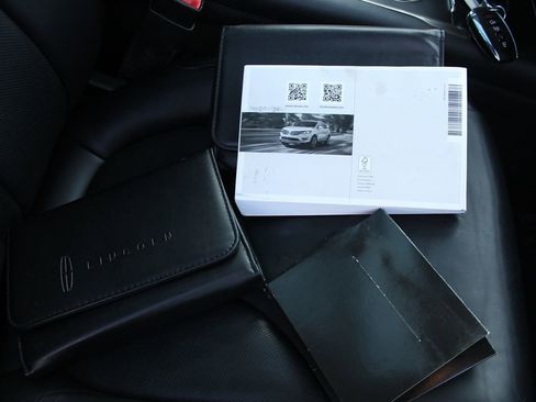 Used 2017 Lincoln MKC Select w/ Select Plus Package image 33