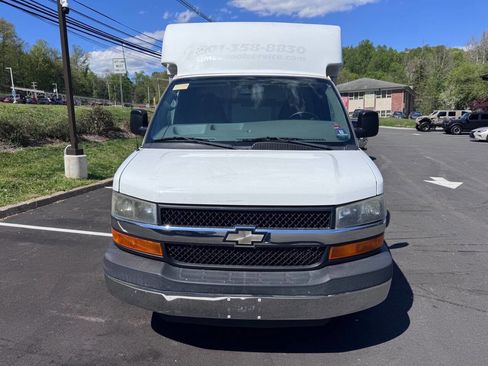 Used 2014 Chevrolet Express 3500 RWD image 6