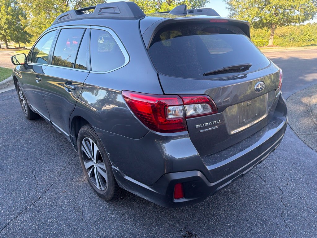 Used 2019 Subaru Outback 2.5i Limited AWD/4WD image 7