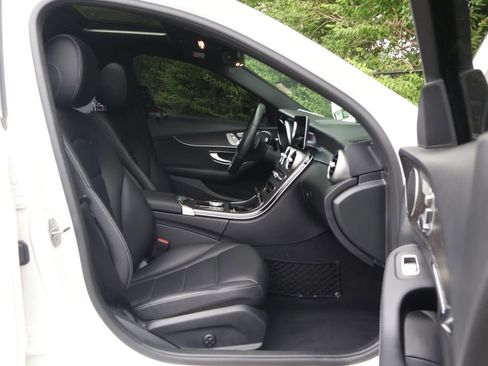 Used 2020 Mercedes-Benz C 300 4MATIC Sedan image 37