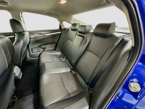 Used 2017 Honda Civic Touring image 28