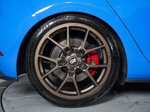 Used 2021 Volkswagen GTI SE FWD image 29