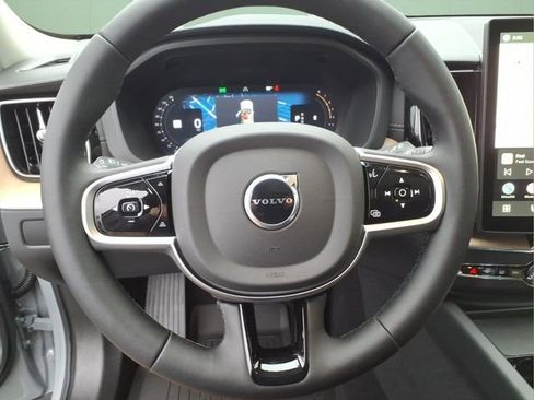 New 2026 Volvo XC60 B5 Ultra w/ Protection Package Premier AWD/4WD image 20