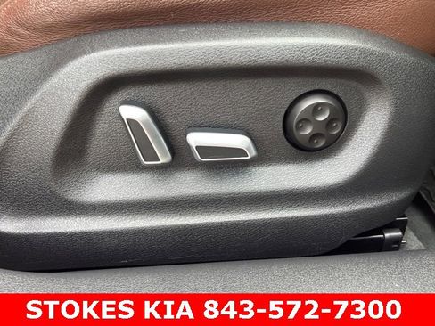 Used 2018 Audi Q3 2.0T Premium image 28