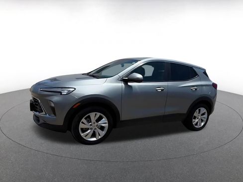 Used 2025 Buick Encore GX Preferred FWD image 8
