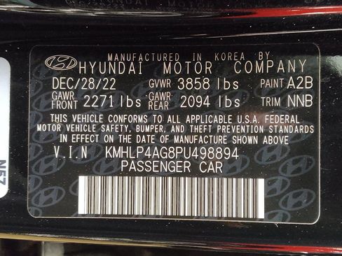 Used 2023 Hyundai Elantra Limited image 33