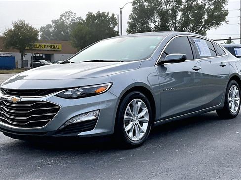 Used 2024 Chevrolet Malibu LT image 2
