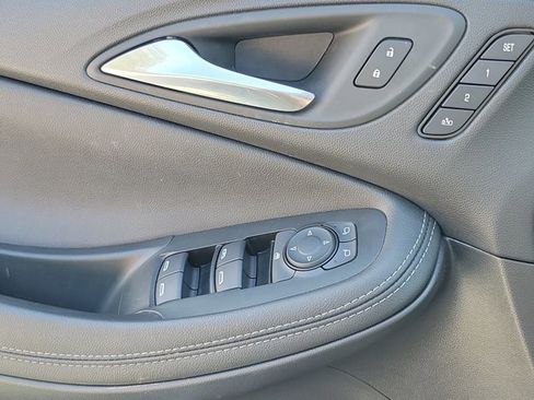 Used 2023 Buick Encore GX Essence w/ Experience Buick Package image 30