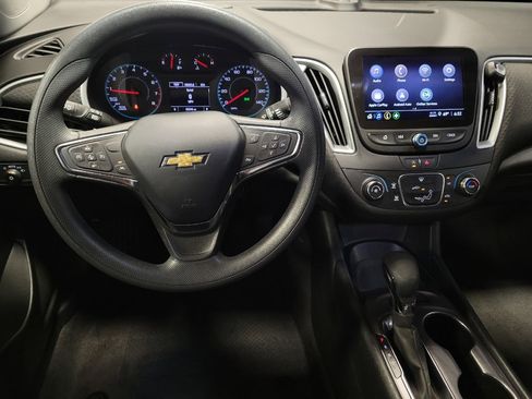 Used 2023 Chevrolet Malibu LS FWD image 22