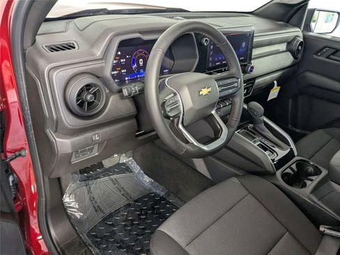 Used 2026 Chevrolet Colorado W/T w/ WT Custom Package RWD image 10