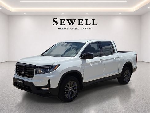 Used 2021 Honda Ridgeline Sport image 1