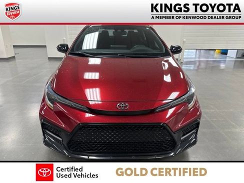 Certified 2022 Toyota Corolla SE FWD image 3