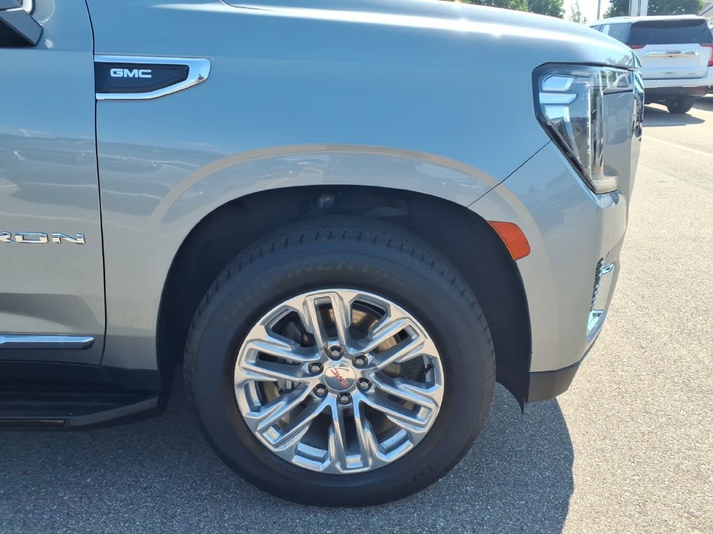 Used 2023 GMC Yukon SLT AWD/4WD image 26