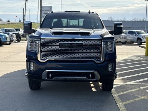 Used 2022 GMC Sierra 3500 Denali AWD/4WD image 14
