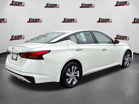 Used 2025 Nissan Altima 2.5 S FWD image 5
