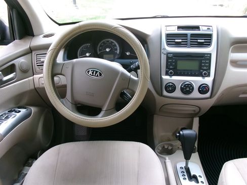 Used 2009 Kia Sportage LX FWD image 14
