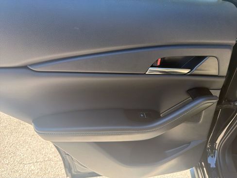 Used 2024 MAZDA CX-30 AWD 2.5 S w/ Preferred Package image 13