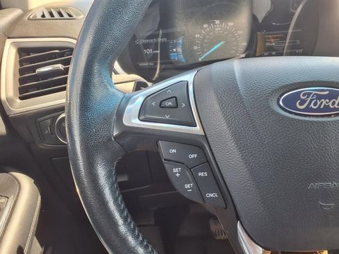 Used 2015 Ford Edge SEL w/ Equipment Group 201A image 22