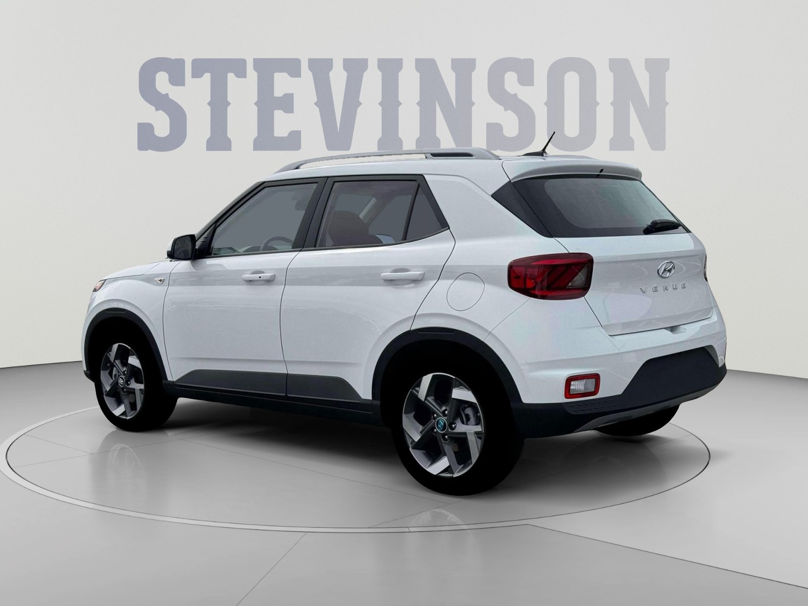 New 2026 Hyundai Venue SEL FWD image 4