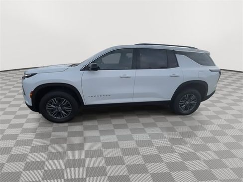 New 2026 Chevrolet Traverse LT image 5