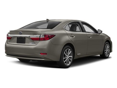 Used 2016 Lexus ES 300h w/ Navigation System Package FWD image 2
