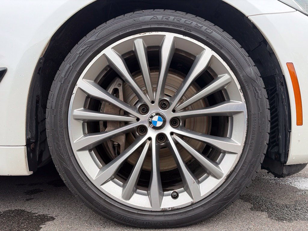 Used 2022 BMW 540i xDrive AWD/4WD image 24
