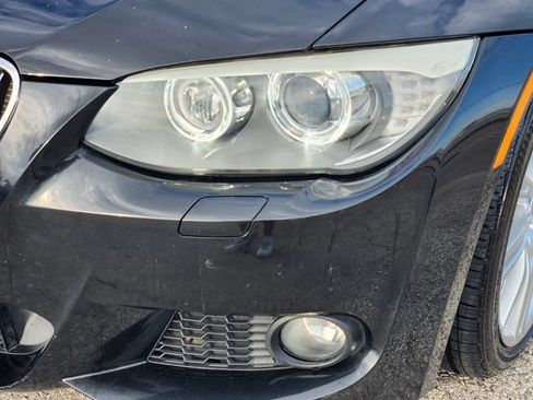 Used 2012 BMW 335i Convertible RWD image 9