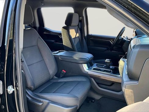 Used 2024 Chevrolet Silverado 1500 RST AWD/4WD image 23