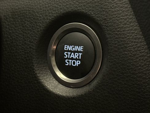 Used 2026 Toyota Corolla LE w/ LE Premium Package FWD image 19
