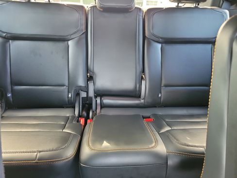 Used 2025 Ford Expedition Tremor AWD/4WD image 13