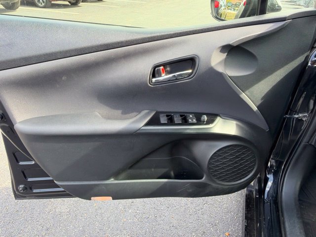 Used 2022 Toyota Prius LE FWD image 21