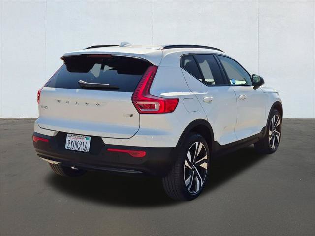 Used 2026 Volvo XC40 B5 Ultra w/ Climate Package AWD/4WD image 5