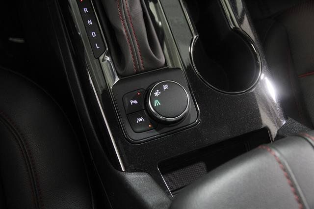 Used 2021 Chevrolet Blazer RS w/ Enhanced Convenience Package FWD image 18