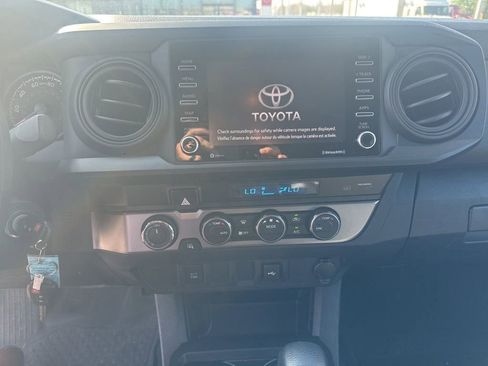 Used 2023 Toyota Tacoma SR AWD/4WD image 11
