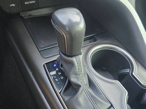 Certified 2022 Toyota Camry SE FWD image 27