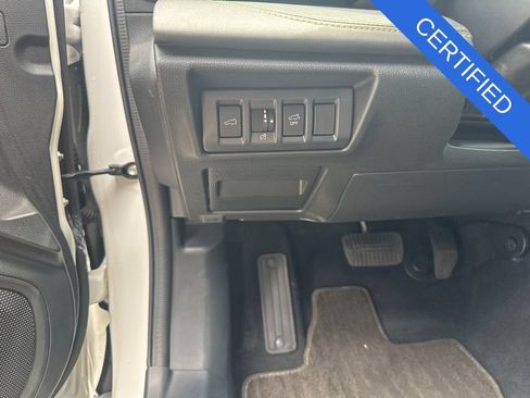 Certified 2025 Subaru Outback Onyx Edition AWD/4WD image 12