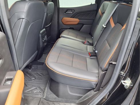 Used 2024 GMC Canyon AT4 w/ Canyon Safety Plus Package AWD/4WD image 21