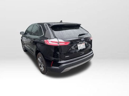 Certified 2024 Ford Edge SEL w/ Convenience Package image 7