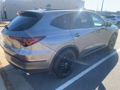 Used 2025 Acura MDX A-Spec image 7