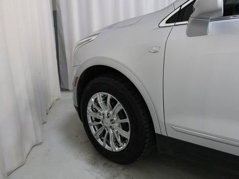 Used 2018 Cadillac XT5 Luxury w/ Driver Awareness Package FWD image 31