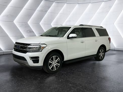 Used 2024 Ford Expedition Max Limited image 3