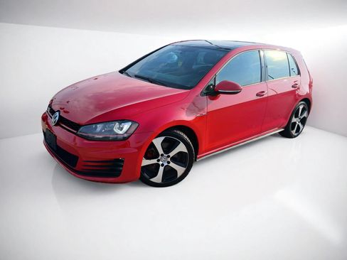 Used 2015 Volkswagen GTI S FWD image 1