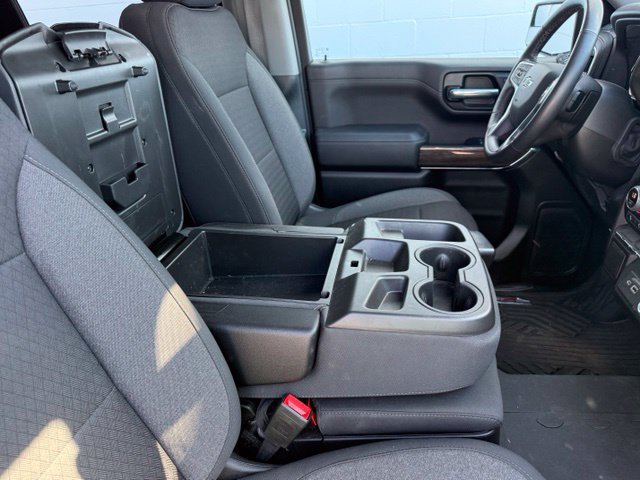Certified 2022 Chevrolet Silverado 1500 RST w/ LPO, Blackout Package AWD/4WD image 24