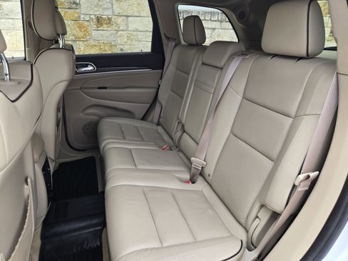 Used 2014 Jeep Grand Cherokee Overland image 7