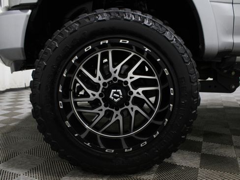 Used 2020 Ford F250 Platinum w/ Tremor Off-Road Package image 37