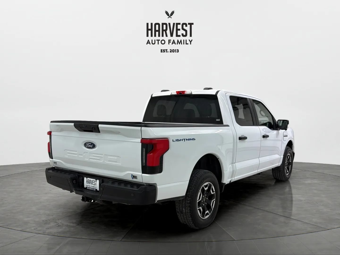 Used 2022 Ford F150 Lightning Pro w/ Tow Technology Package AWD/4WD image 6