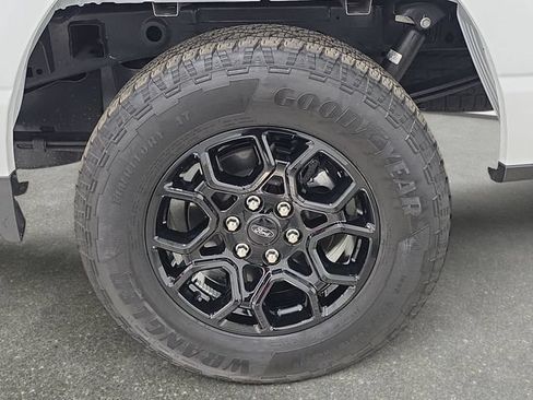 Used 2026 Ford F150 XLT w/ Equipment Group 302A MID AWD/4WD image 31