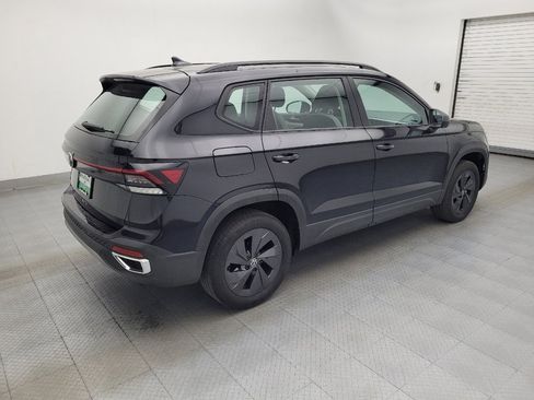 Used 2025 Volkswagen Taos S image 10