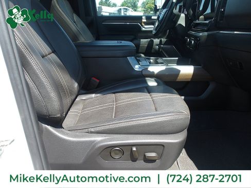 Used 2024 Chevrolet Silverado 3500 High Country w/ High Country Premium Package AWD/4WD image 10